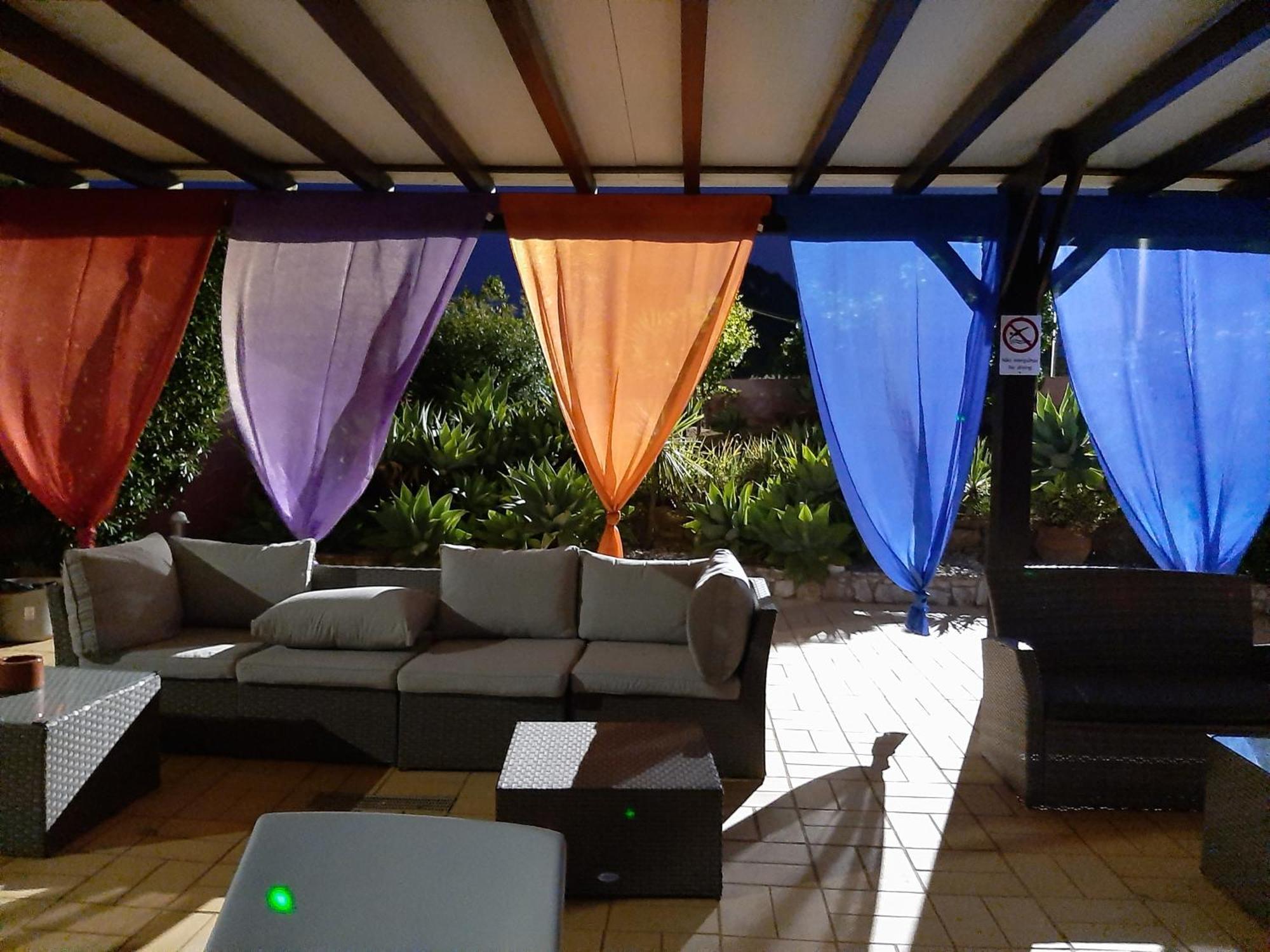 Lucie Lime Guesthouse Praia Da Luz Exterior photo